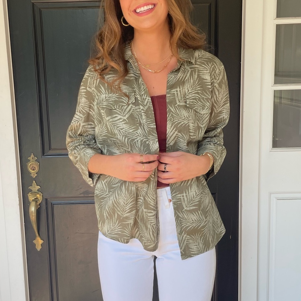 Sonoma button down shirt